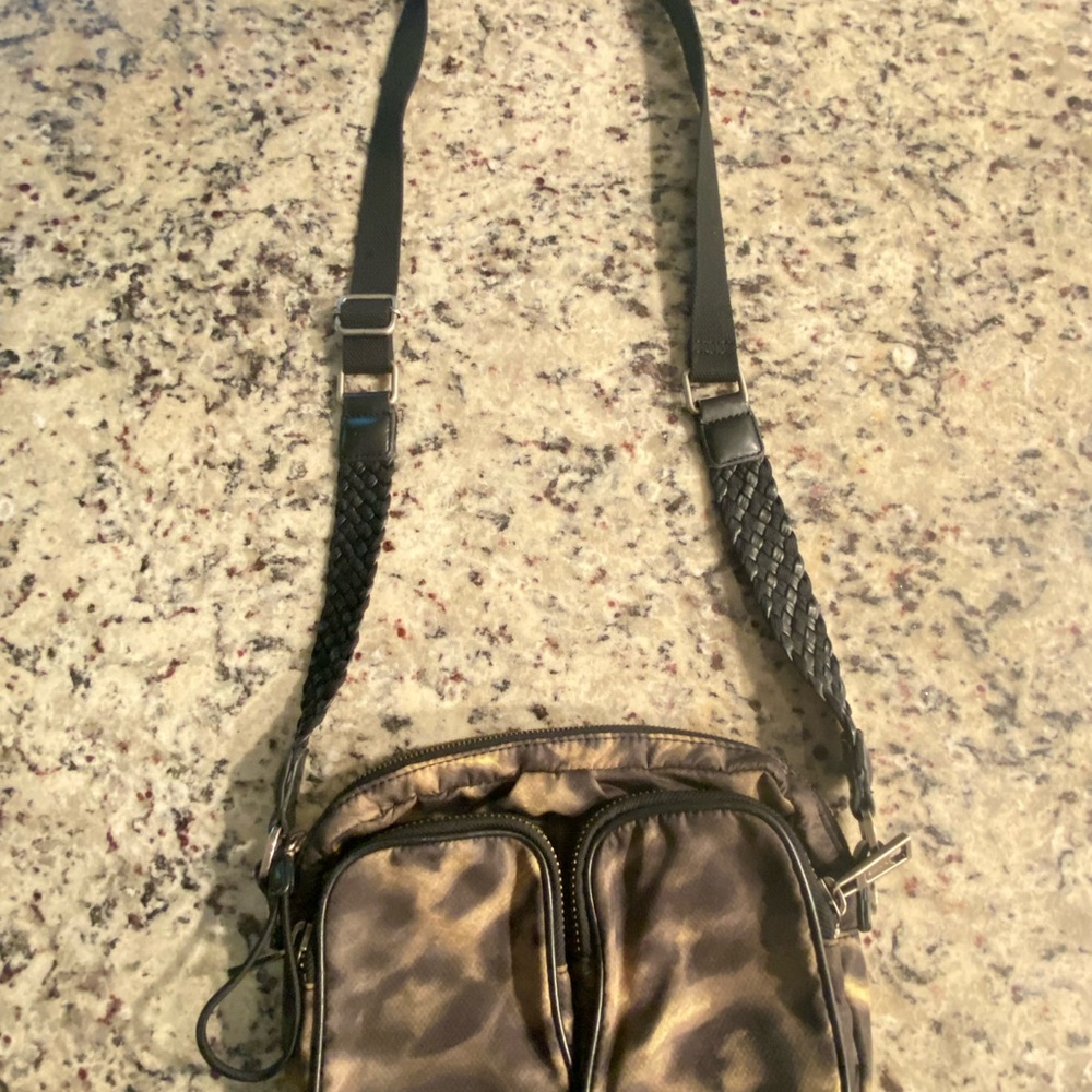 L.A.M.B Gwen Stefani Adjustable Crossbody Shoulder Bag Nylon Leopard Zip Pockets